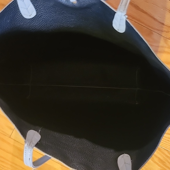 BCBG Light Gray Tote - Picture 12 of 16